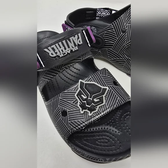 Unisex Crocs X Black Panther Wakanda Forever slide on women 10/men 8 beach - Picture 10 of 10